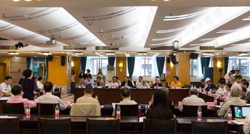 許鴻飛受邀出席 第四屆廣州市越秀文化發(fā)展咨詢委員會(huì)聘任儀式暨文化發(fā)展咨詢座談會(huì)